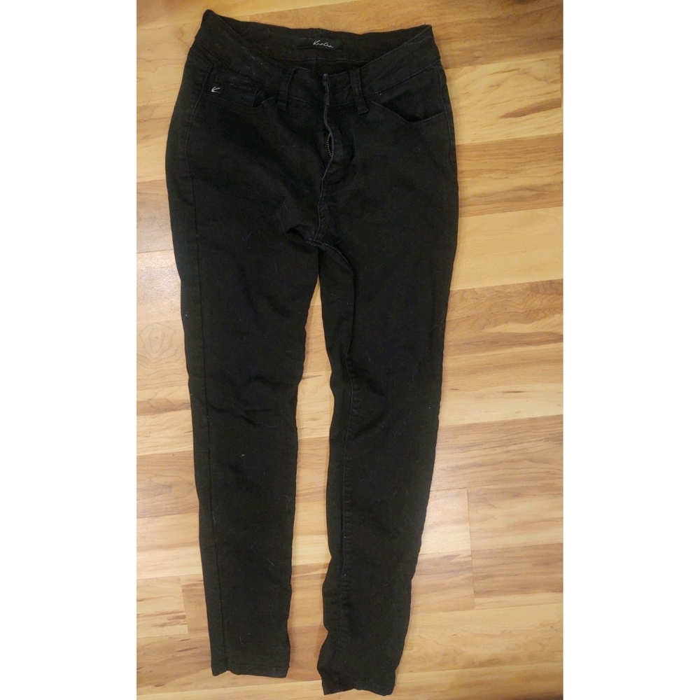 Black Skinny Jeans